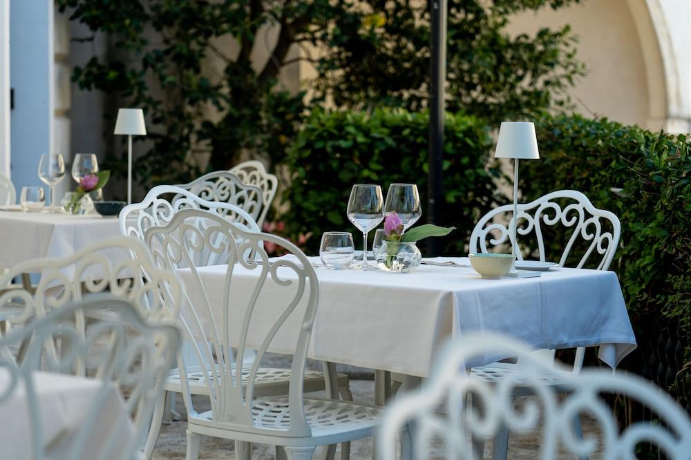 Ostuni Palace - Hotel Bistrot & Spa Exterior photo