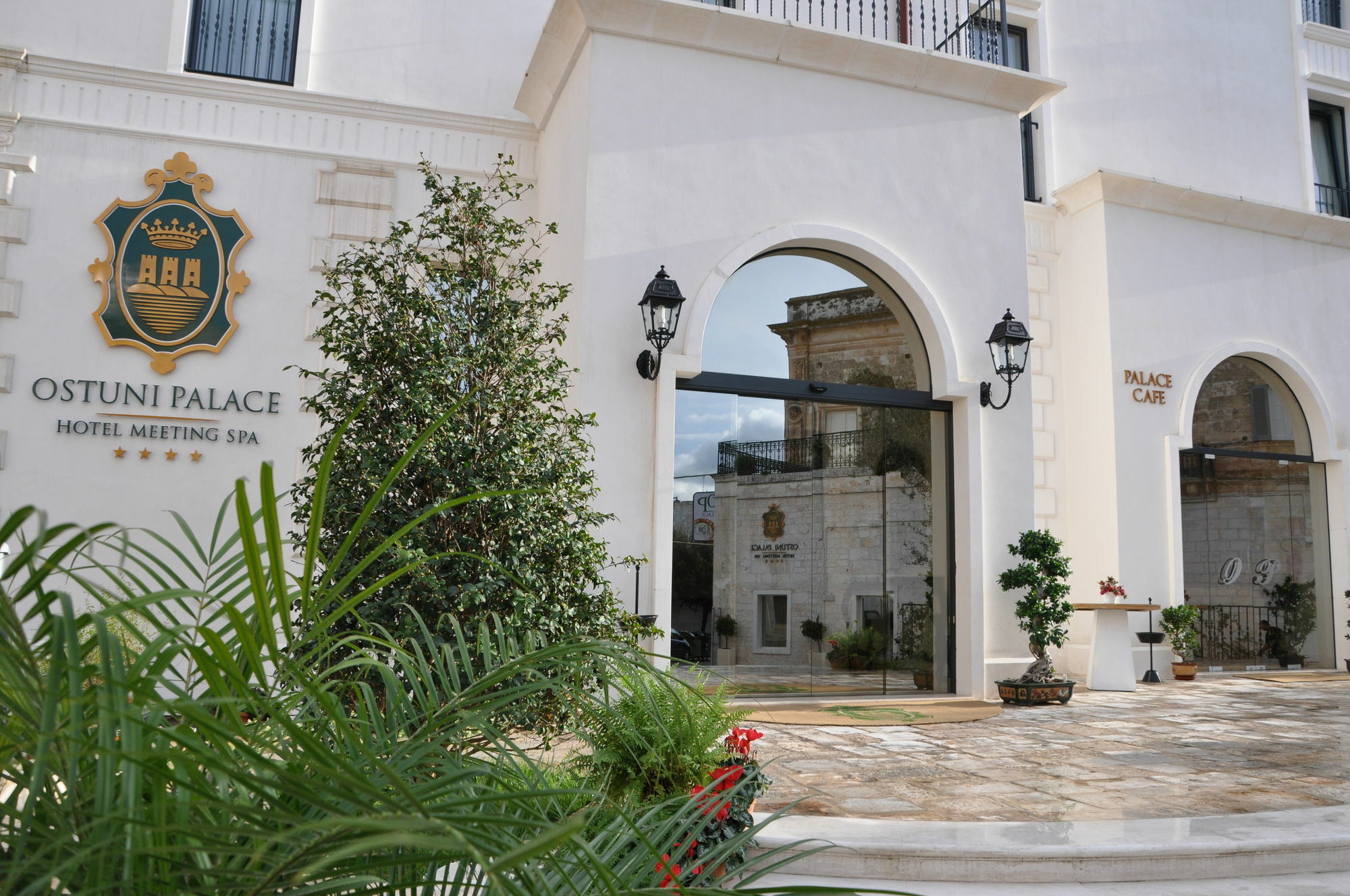Ostuni Palace - Hotel Bistrot & Spa Exterior photo