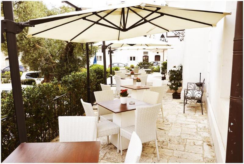 Ostuni Palace - Hotel Bistrot & Spa Exterior photo